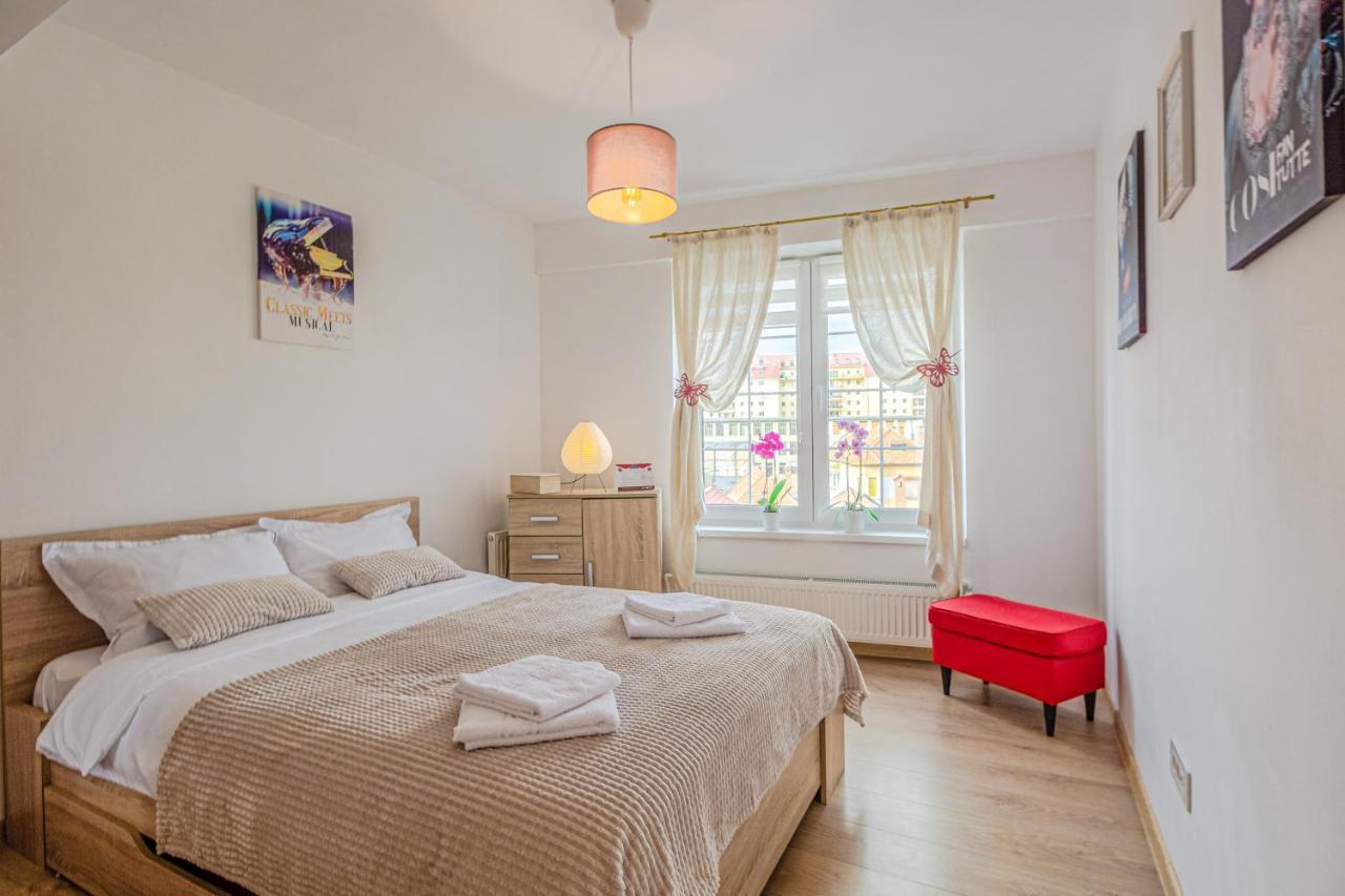 Apartmán Opera Apart Brašov Exteriér fotografie